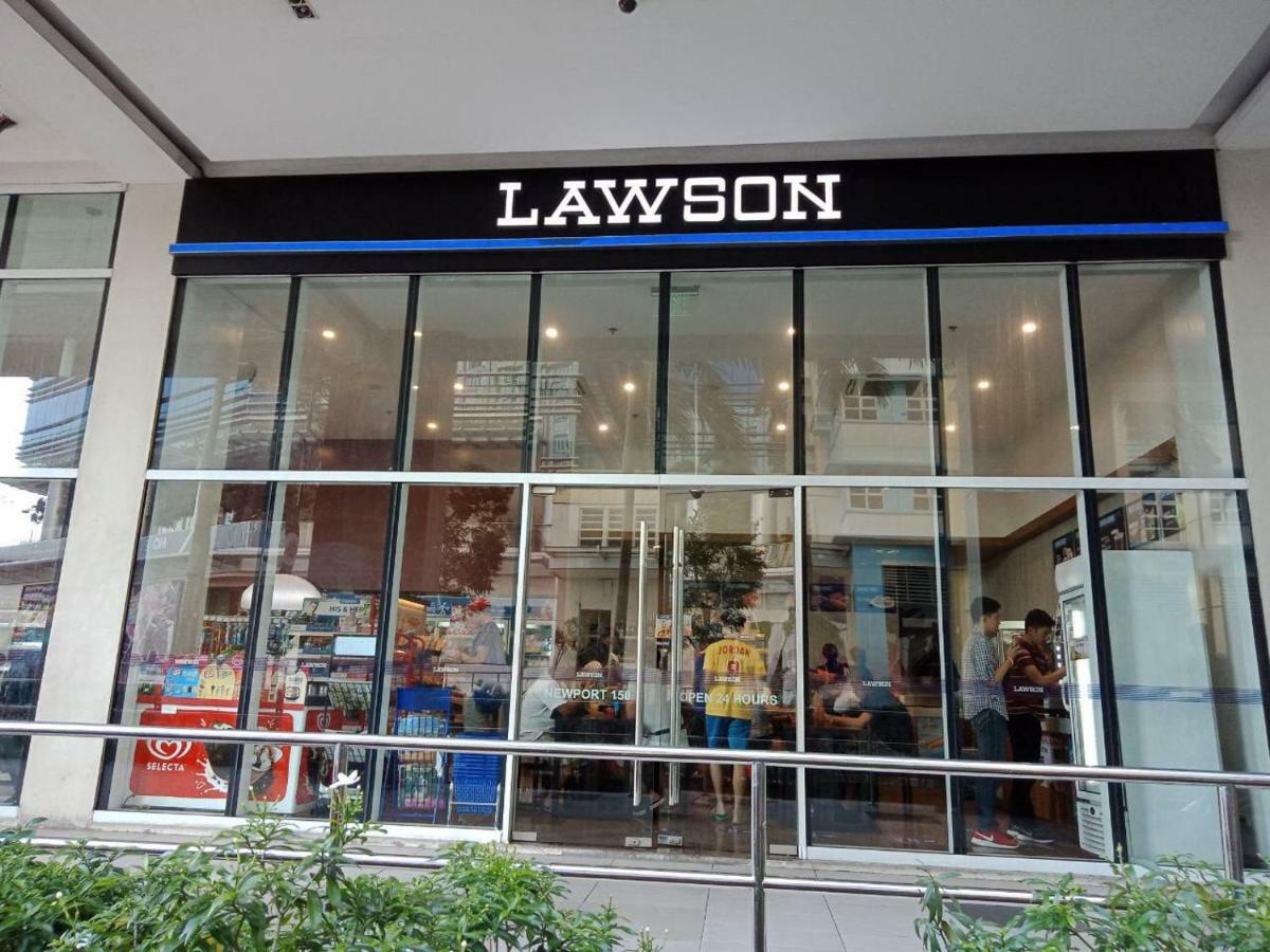 Chillax Studio 101 Newport Boulevard Manila Exterior foto